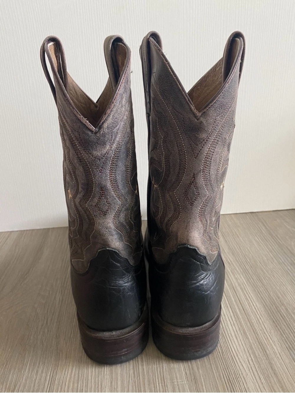 Sold - Picture 4 of 6